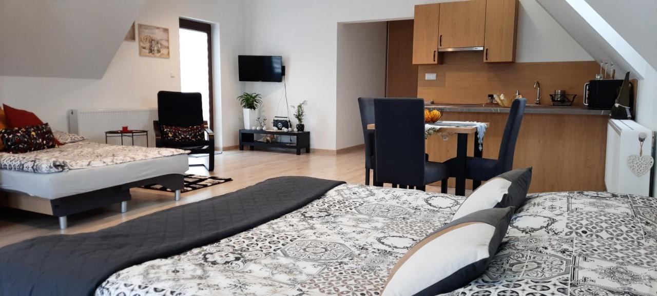 Apartamenty U Piotra Czarny Dunajec Exteriör bild